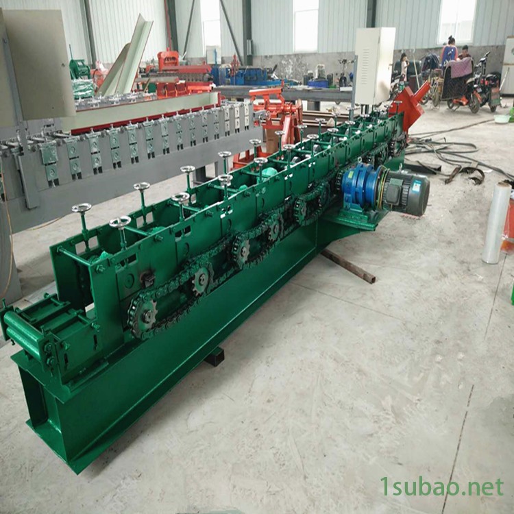 厂家定制宏霖机械  80超市货架托盘C型槽设备 C型槽设备 液压数控定尺切断图8