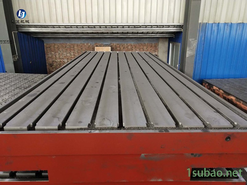 四川德阳罗江 铸铁机床垫箱 铸造磨床工作台 全部250-300材质图4