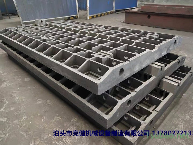 四川德阳罗江 铸铁机床垫箱 铸造磨床工作台 全部250-300材质图2