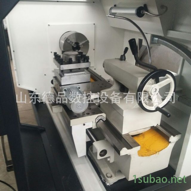 山东德品数控车床现货直销CK6150X1500数控车床 四工位电动刀架 变频无级调速图2
