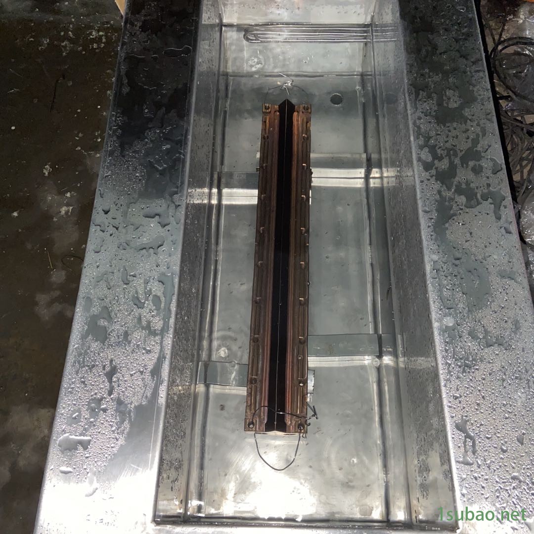 厂家直销工业超声波清洗机 熔喷布模具清洗设备 熔喷布模头清洗器 红泰2020图2