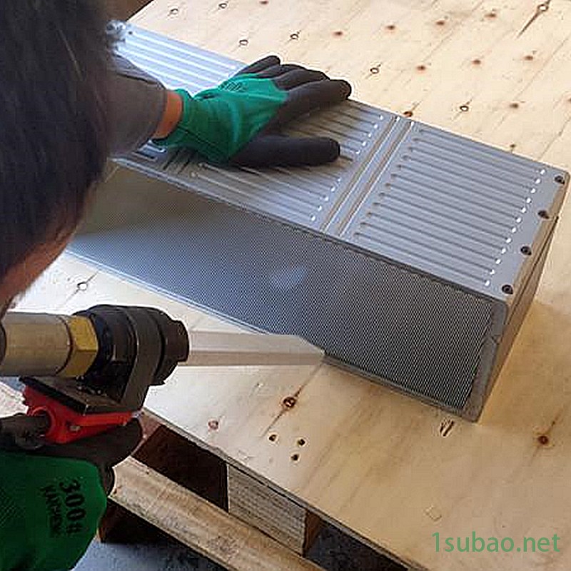 吾爱橡胶模具清洗机 干冰清洗服务设备 轮胎熔喷布硫化机模具清洗图2