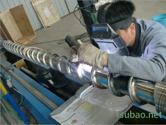 金鑫三顺、佳明、伊之密、百塑等注塑机氮化合金螺杆料筒加工定做图3