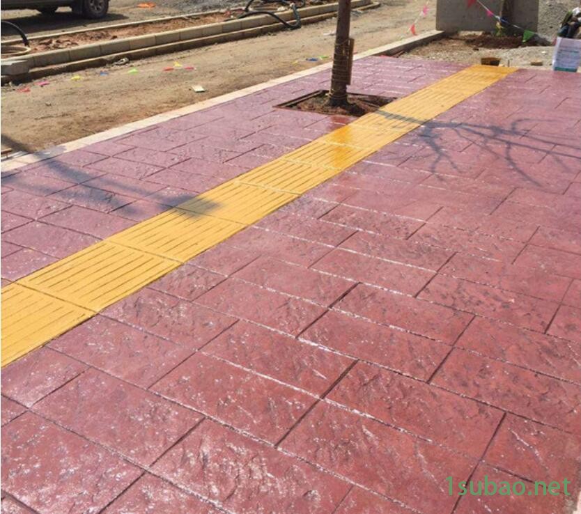 贵州装饰混凝土压花地坪 艺术地坪 昆明上海桓石彩色混凝土 压印地坪 强化料 脱模料 成型模具 专业工人图2