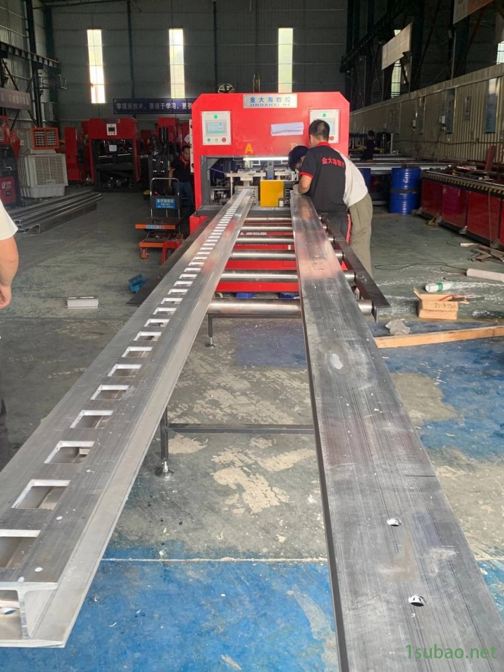 铝模爬架数控冲床 铝模爬架冲切一体冲床图3