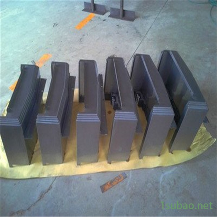 加工定做高频耐热钢板防护罩铣床导轨不锈钢保护罩定制图3