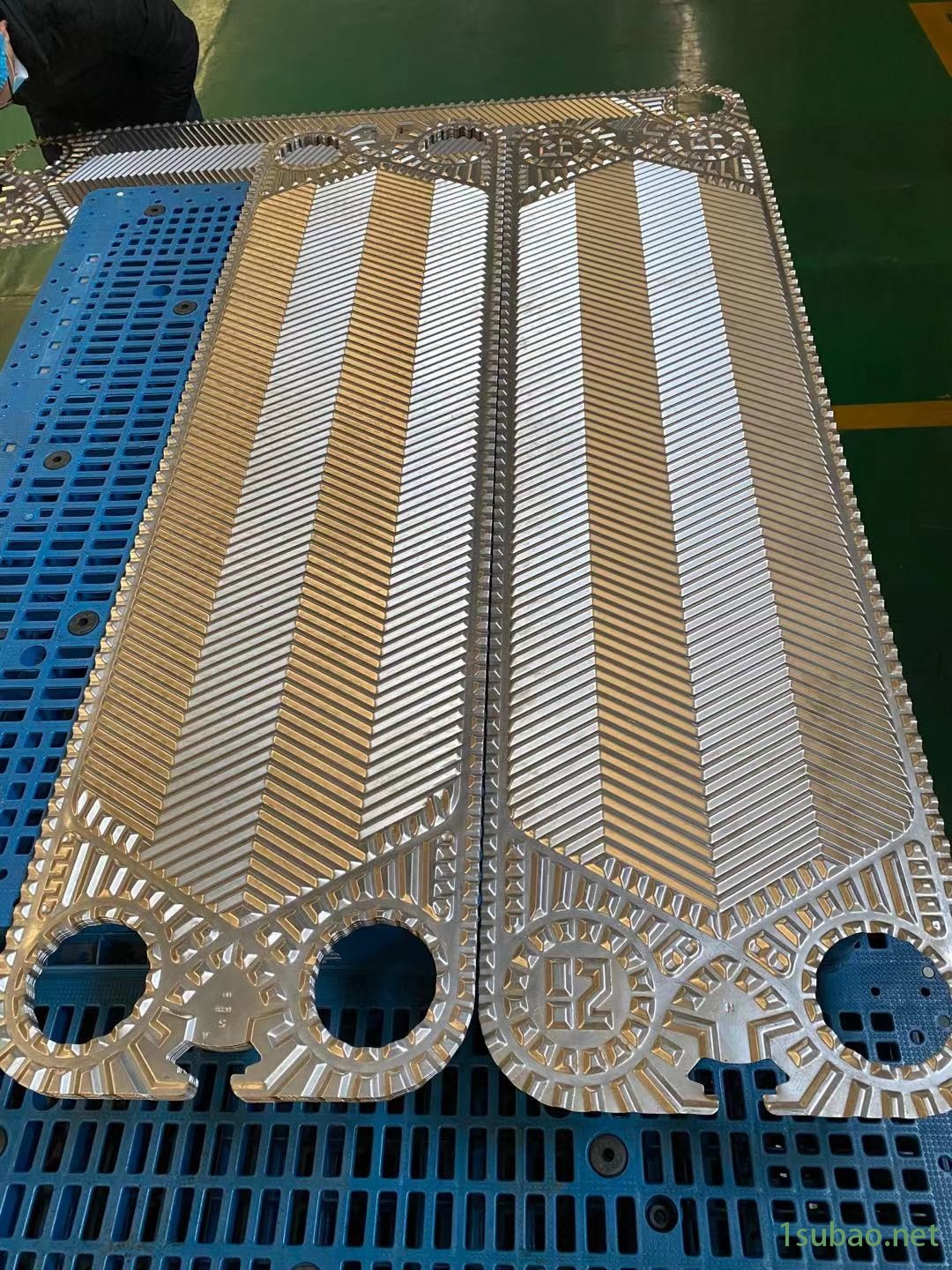 Acare/艾可瑞 桂林 润滑油板式冷油器艾克森AU15L2 不锈钢316L换热器板片图2