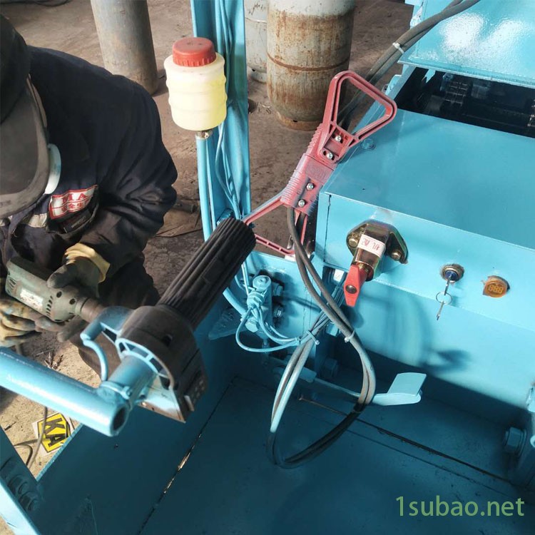 金属框架电机车  小型工矿电机车  供应厂家图3
