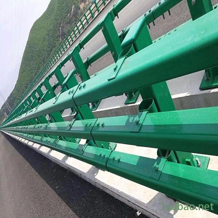 销售山东公路防撞护栏 碳钢护栏 复合管护栏立柱 大泰金属 来图定做图2
