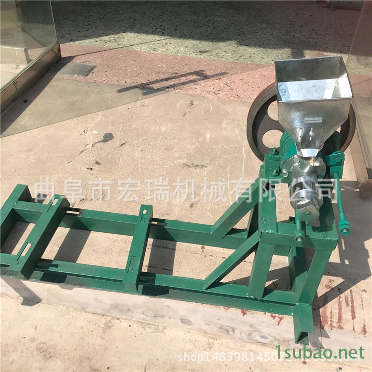 汽油玉米花机 送螺杆螺套膨化机 五谷杂粮膨化机可移动图4