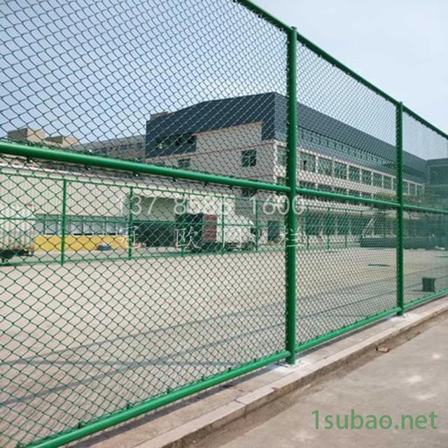球场围网 体育场护栏网 金属勾花围网 篮球场地运动场围网图3