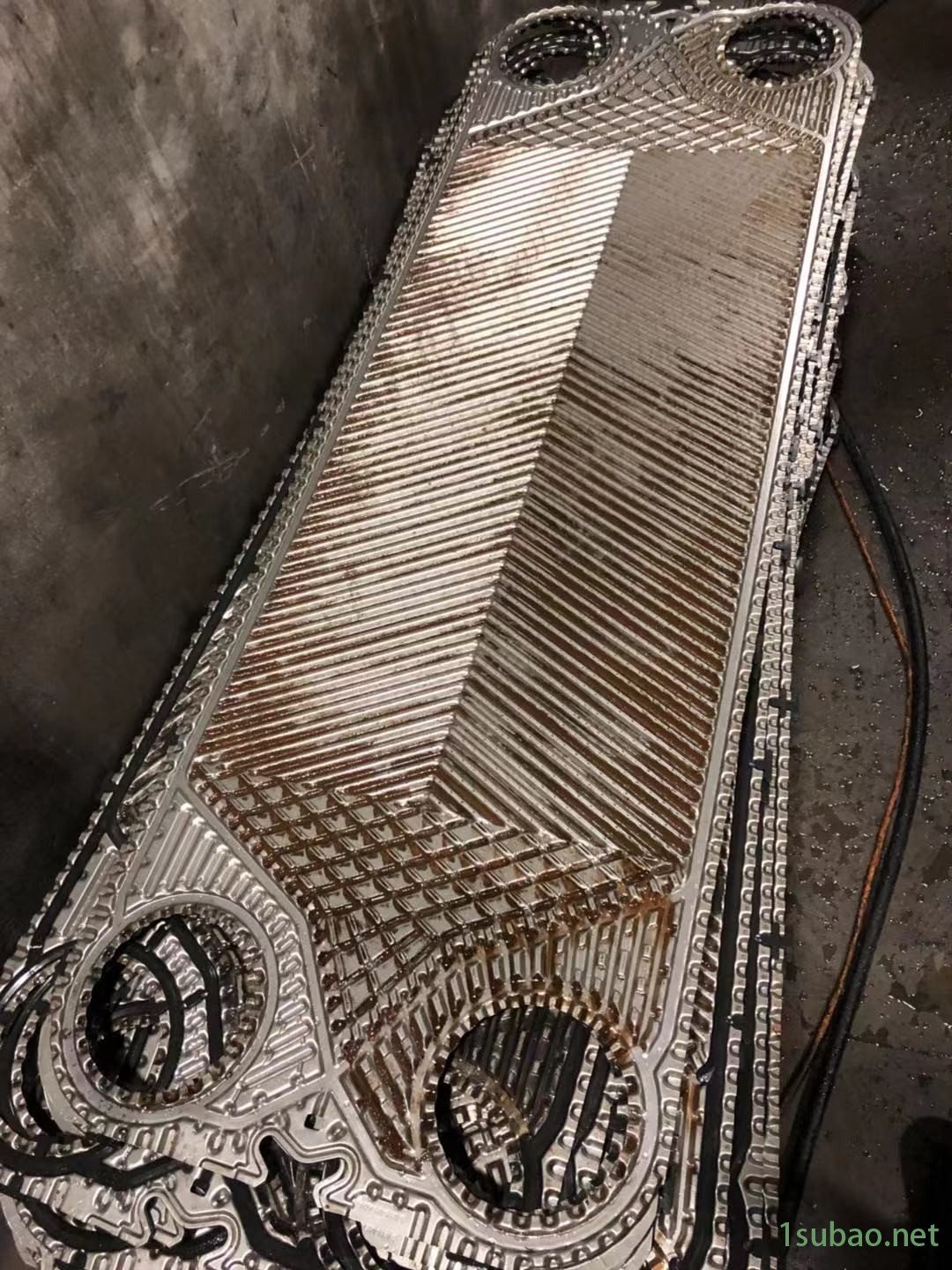 小机润滑油板式冷却器A055 A085 J107氟橡胶密封垫片厂家直销图4
