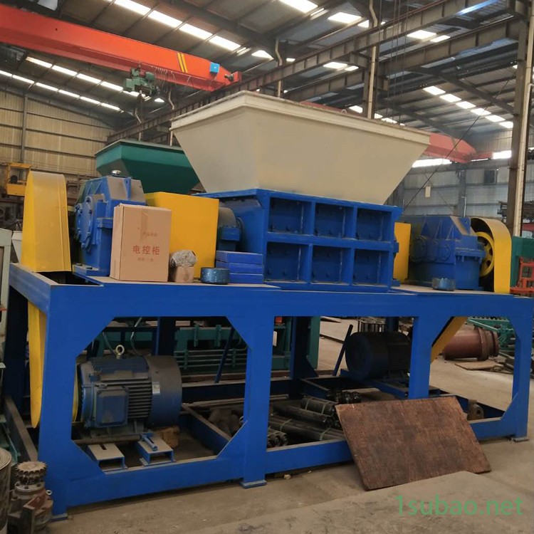 源德定制1000型双轴废旧家具撕碎机 易拉罐金属压块撕碎机 动物尸体撕碎机 塑料包装箱撕碎机厂家图2