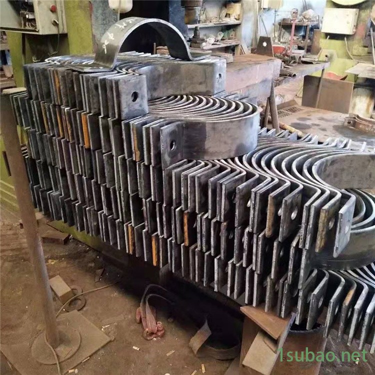 玖众供应 福建龙岩 DN500鞍板管托 双头螺杆 热力管道支座 隔热膨胀蛭石管托 Z5焊接支座 U型耳子 单孔吊板图2