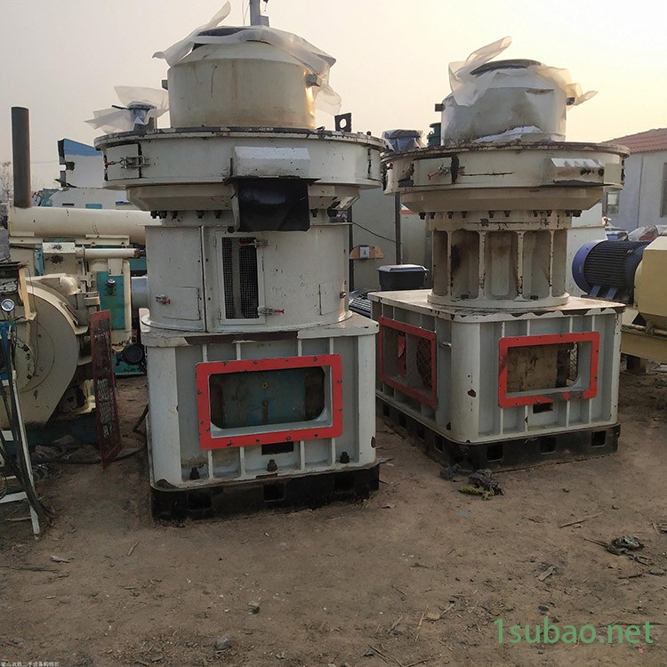 二手新型木屑颗粒机 螺杆出料捏合机 160型摇摆颗粒机 豪天 价格图2