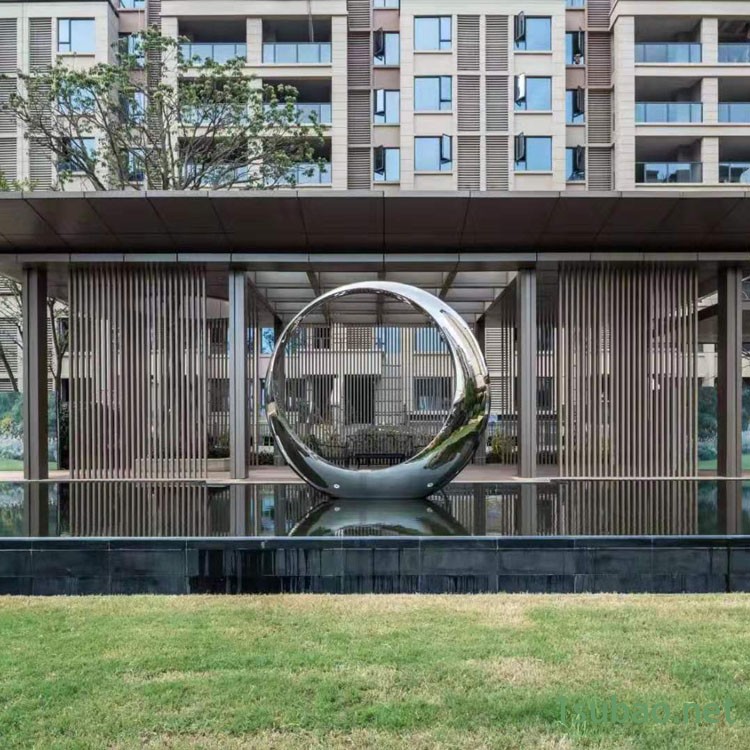 佰盛 厂家加工订制不锈钢月亮雕塑 广场抽象金属月亮水景装饰图2