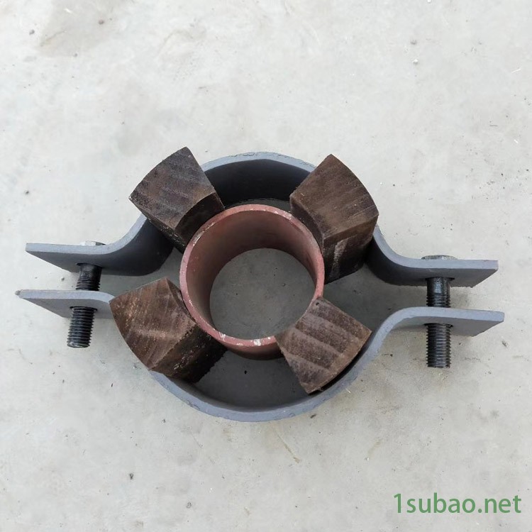 致恒厂家定制 103C形螺杆管夹 A14四螺栓管夹(保冷管用) 欢迎来电咨询图5