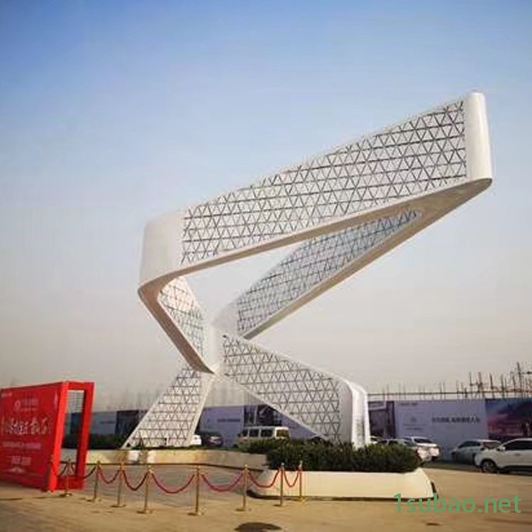 佰盛不锈钢月牙雕塑 不锈钢圆环雕塑 金属月亮雕塑 厂家定制图2