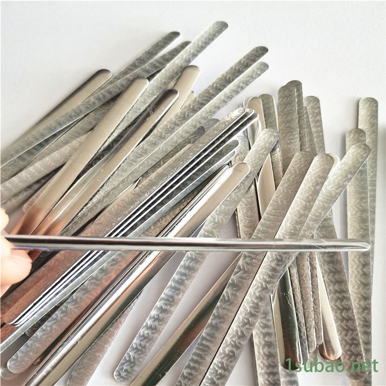 当日发0.5x5x90mm热熔胶鼻梁条kf94背胶铝条ffp2鼻梁条ffp3鼻梁铝条 离型纸鼻梁条 皇达金属图2