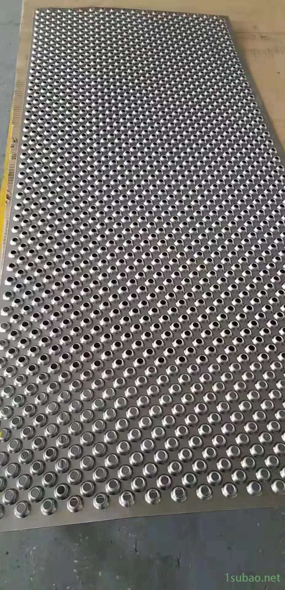 金属冲孔板 塞北镀锌冲孔网不锈钢材质、 金属冲孔板价格实惠图5