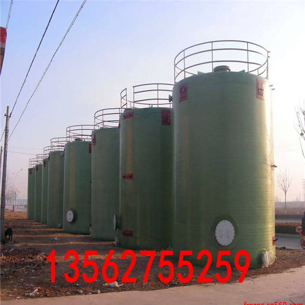 出售*二手滾塑儲(chǔ)罐（湖南資訊）