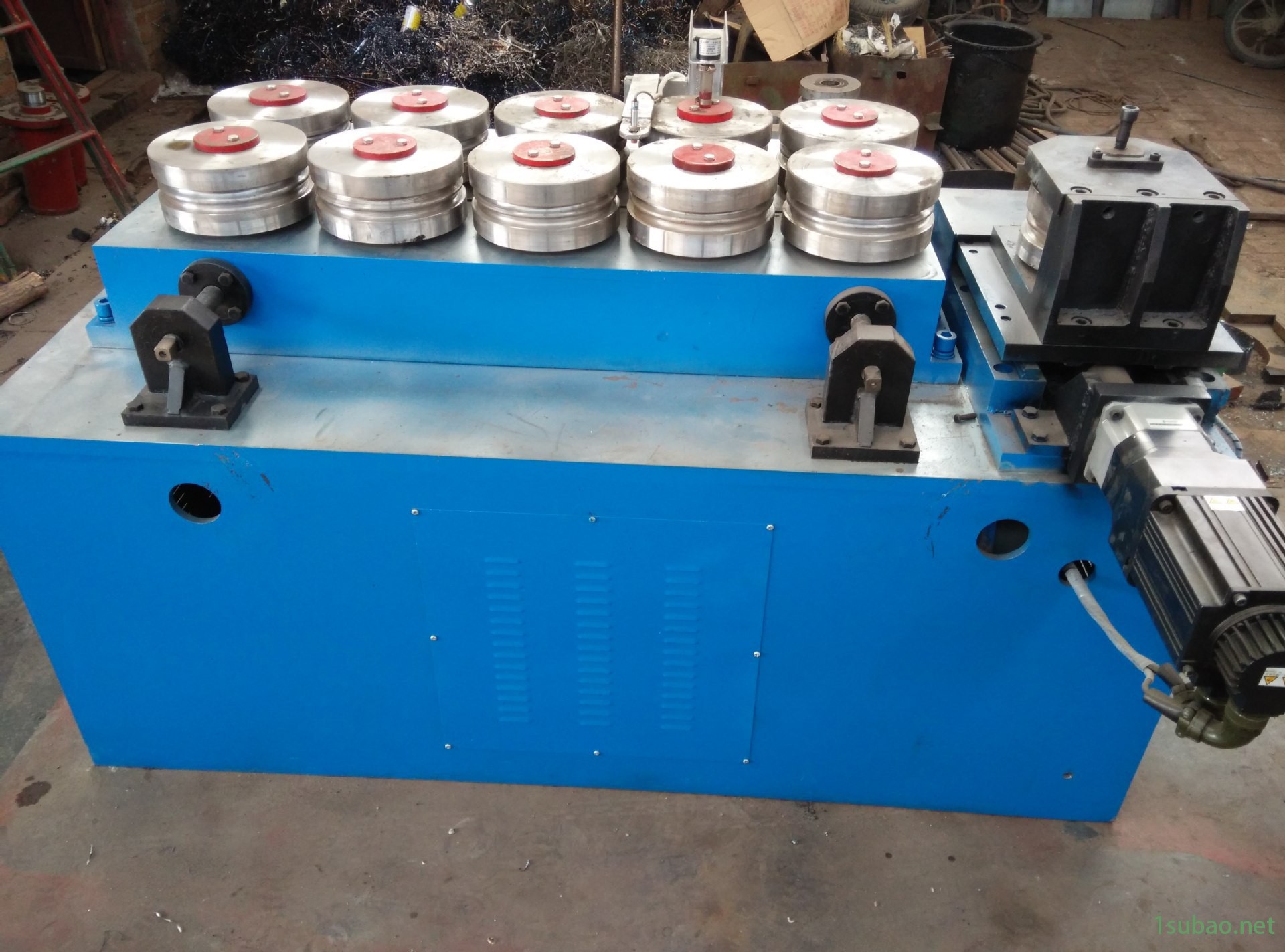 2035057358_1568478586