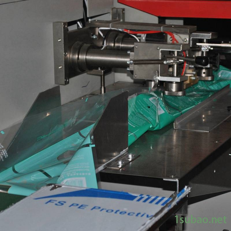 手套枕式包裝機三邊封勞保手套包裝機可全自動點數下料賽諾廠家