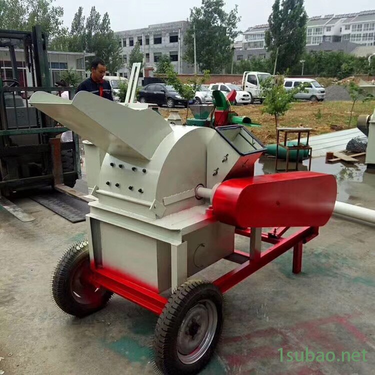 1390647589_2135663891