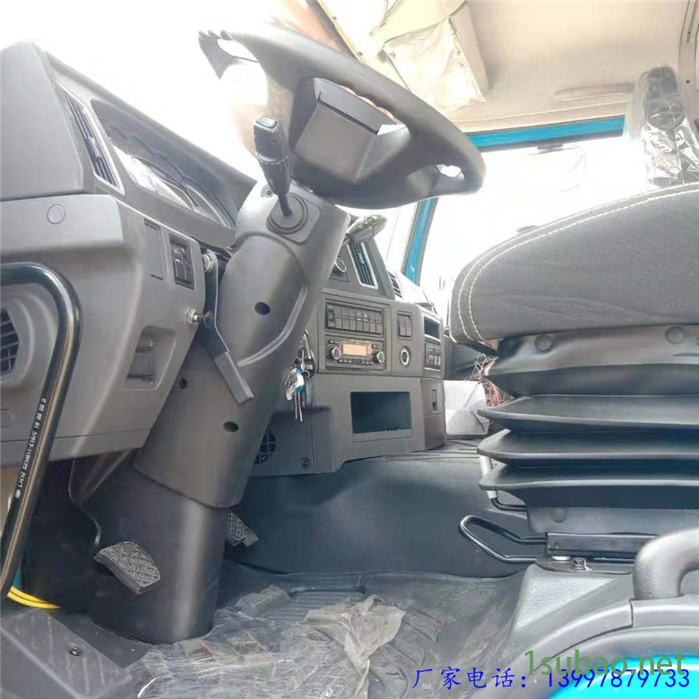 潤滑油油罐車 解放25方潤滑油槽罐車DLQ5310TGYCX5
