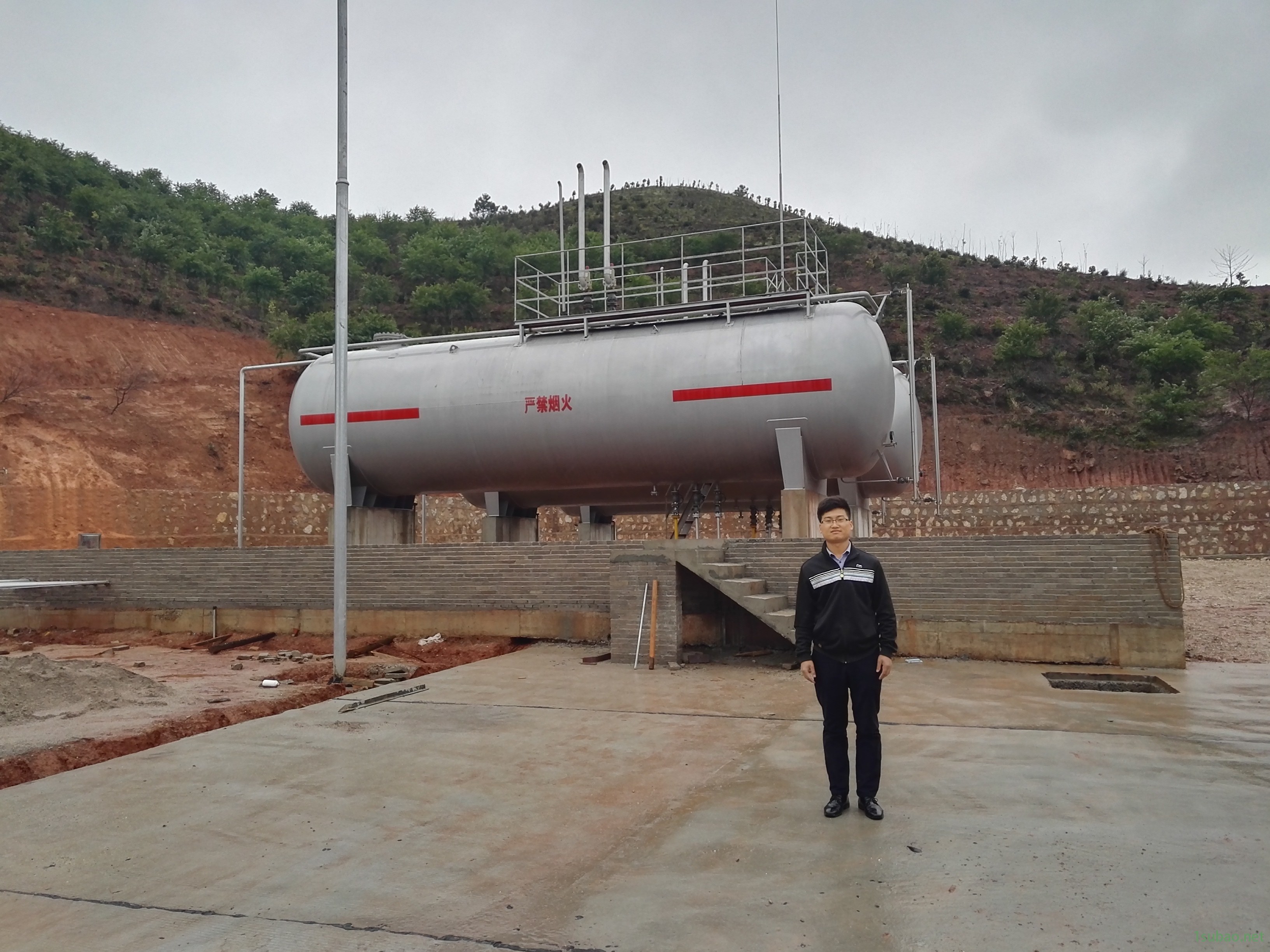 120立方液化石油气储罐,120立方液化气储罐120立方液化气埋地储罐15立方乙烯储罐54立方乙烯储罐