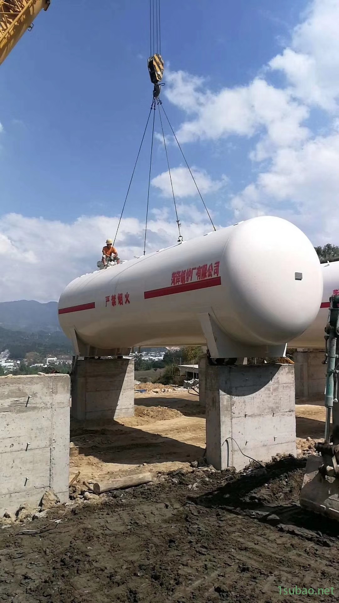 120立方液化石油气储罐,120立方液化气储罐120立方液化气埋地储罐15立方乙烯储罐54立方乙烯储罐