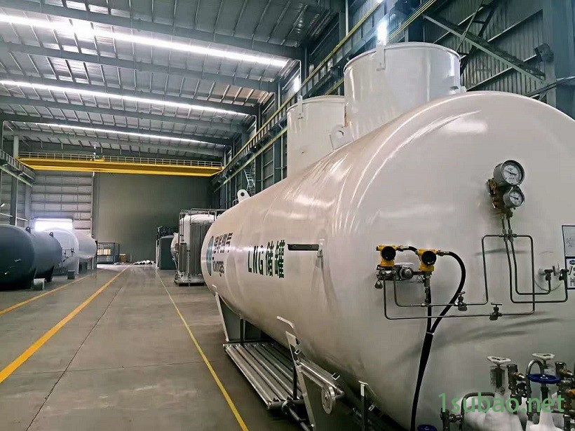 100吨氮气储罐,100吨氧气储罐,100吨氩气储罐,150立方乙烯储罐150立方乙烯储罐44立方LPG储罐