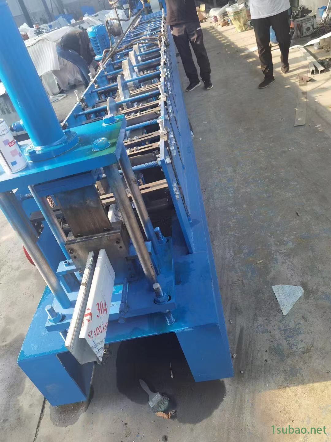 全自动冲压圆孔设备   折弯机  剪板机  各种异型根据客户需求定做  胜营机械    厂家直销图2