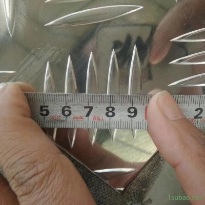 上海1060冷轧铝花纹板 国标冷轧冲压1060铝合金防滑板 鲁剑1060花纹铝板