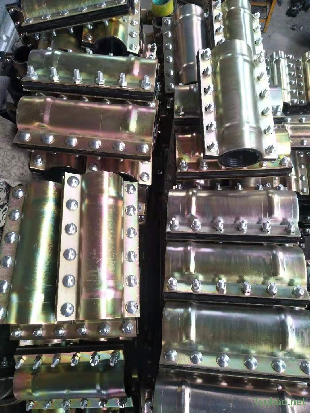 天骏 100钢板哈夫节 150钢板堵漏器 冲压管道哈夫节 型号联系客服 钢制哈佛节补漏器 碳钢补漏器 管道抱箍 快速接头图7