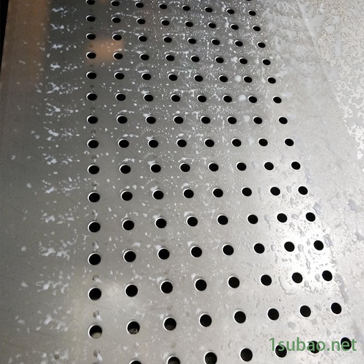 欧腾 热镀锌冲孔网 圆孔镀锌板 冲压筛板网 金乡  镀锌机筛网 机械防护罩用打孔钢板