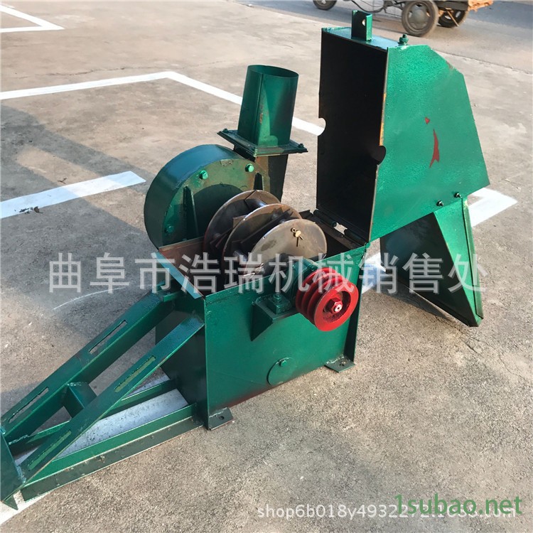 化工行业腐蚀材料粉碎不锈钢锤片式中草药粉碎机调味品打粉机示例图7