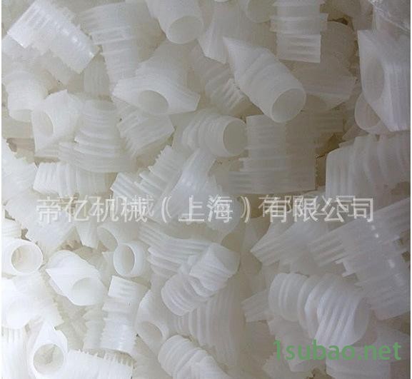 EE1E6B27A65E072F2629F52F906066