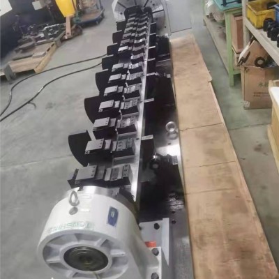 台湾潭兴四轴潭兴转台 安装永进加工中心AF-1000A