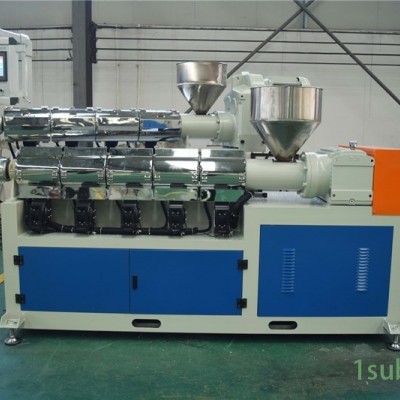 橡塑機械 雙達廠家 螺旋護套擠出機生產線 PVC透明軟管生產線 專業(yè)團隊