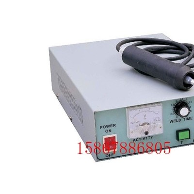 服装面料凹凸压花机压褶机（中卫新闻）