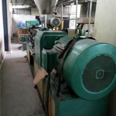 翻新塑料挤出机-达刚机械厂有售后期-双螺杆翻新塑料挤出机