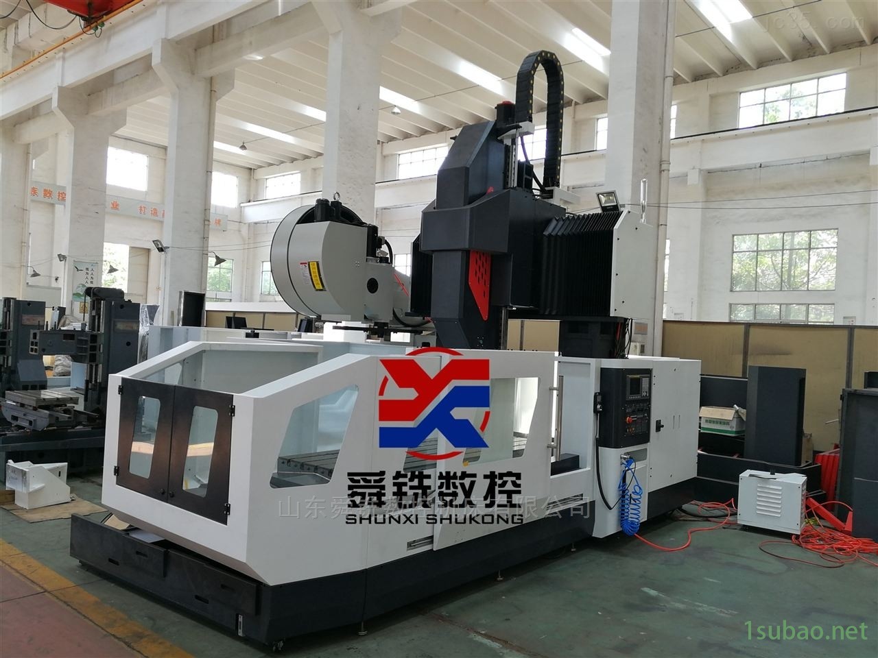 定梁龙门式数控铣床小型加工中心指导报价图1