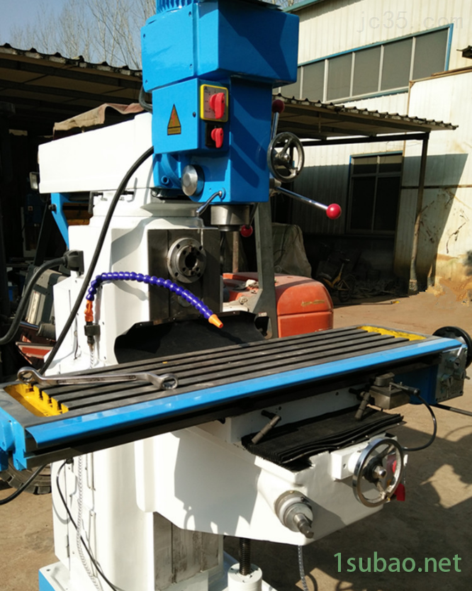 经济型多功能高强度高刚性钻铣床ZX7550CW图3