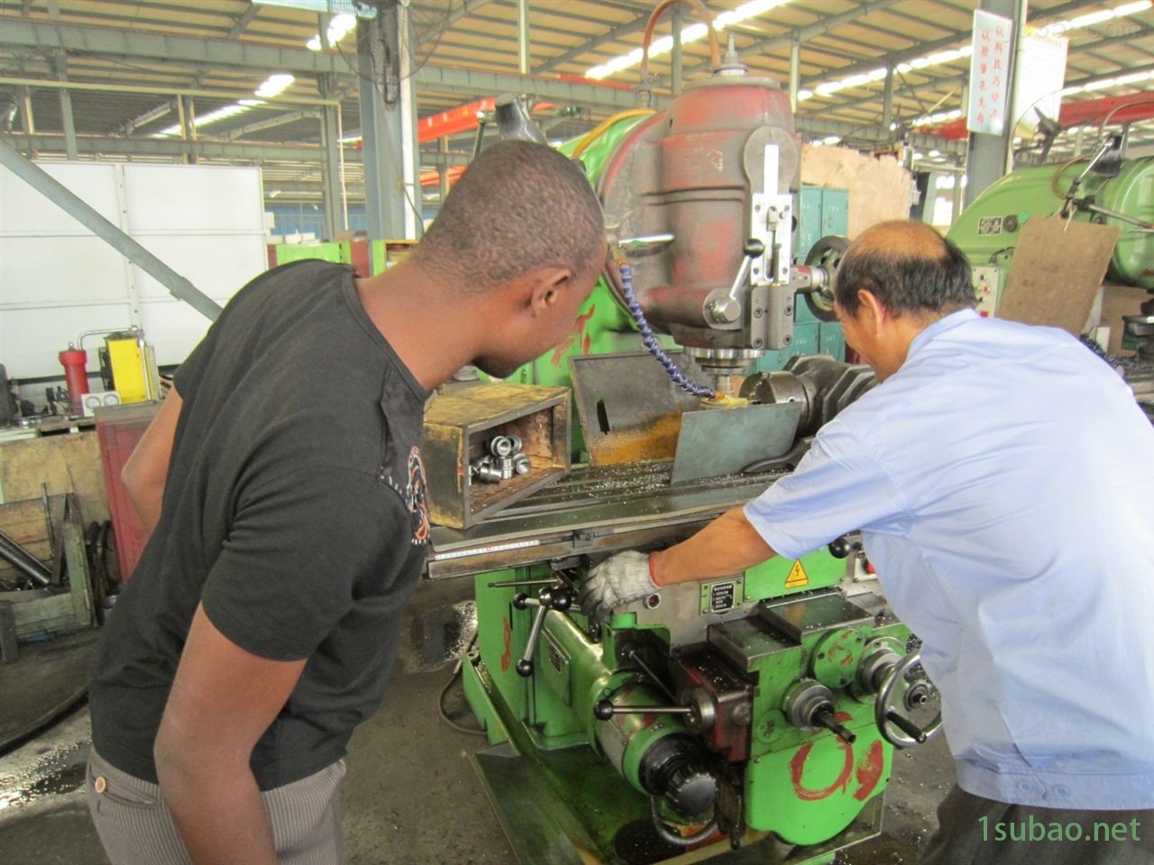 厂价供应数控卧式铣床XK6032终身保修图2