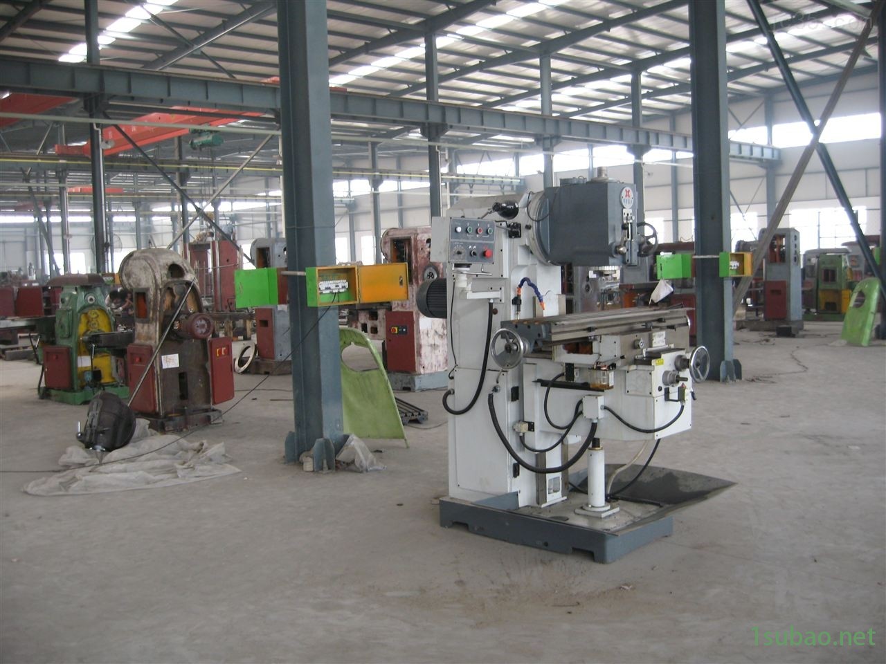 经济实用型加长工作台*立式铣床机床厂价直销图3