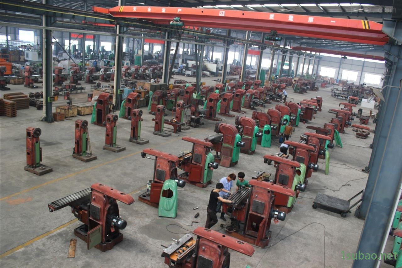 北一机型2号铣X5032立式铣床图3