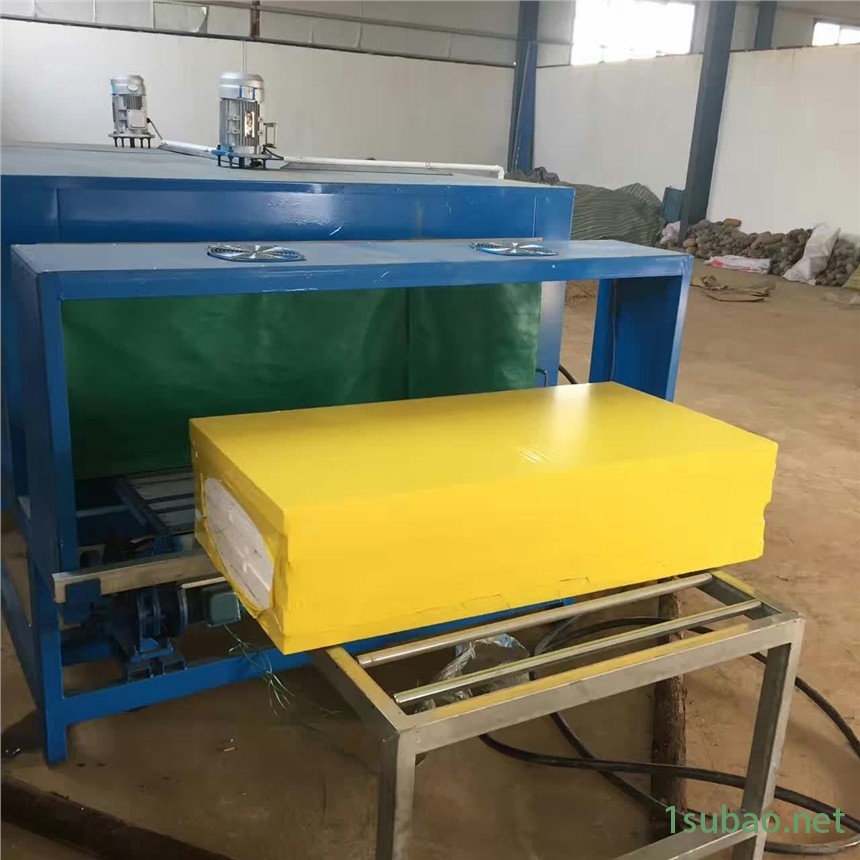 石家莊小型300*600熱收縮膜包裝機多少錢
