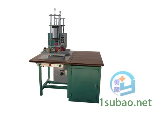 服装凹凸压花机价格七台河@新款欢迎咨询√