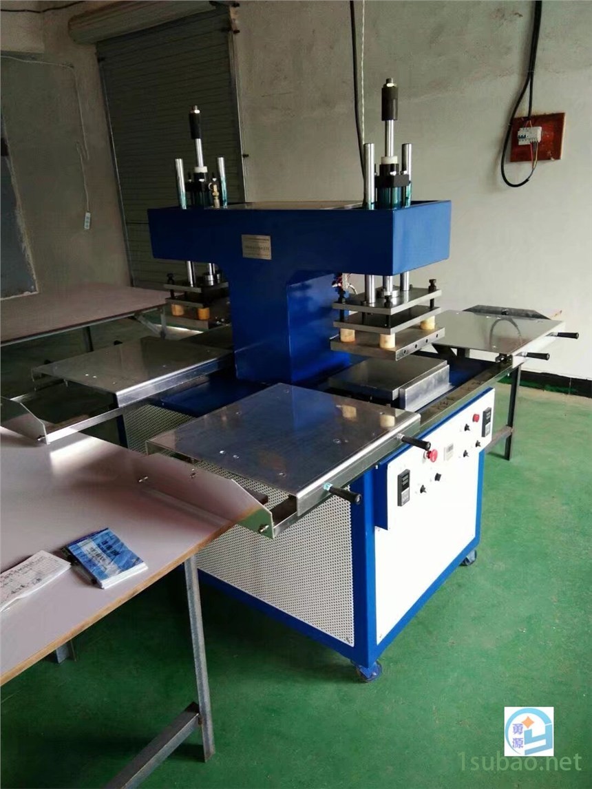 服装凹凸压花机厂家青岛@多少钱欢迎咨询√